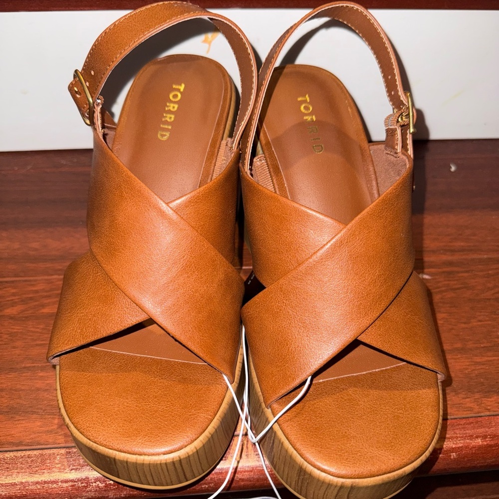 Torrid Women's Brown Cross-Strap Sandals WW